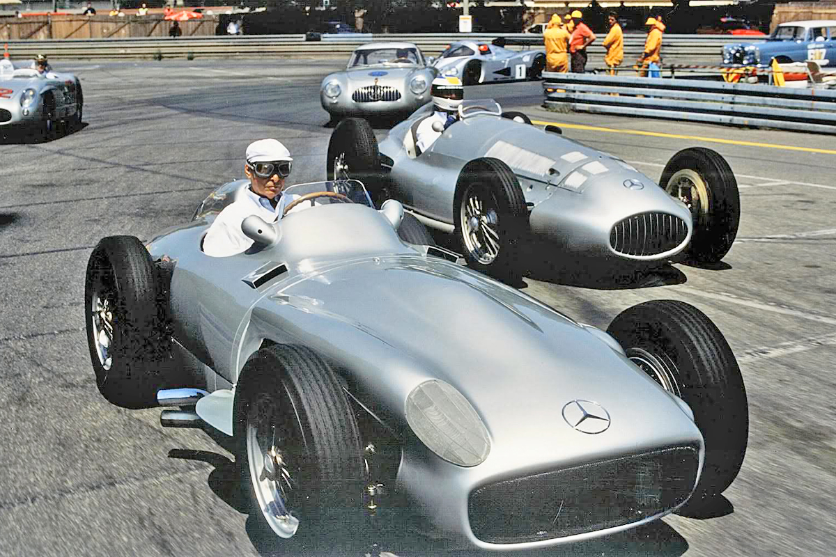 Ya 20 años que Fangio corre en las pistas celestiales
