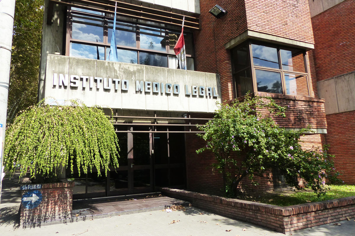 La asesinaron y quemaron la casa del presunto agresor