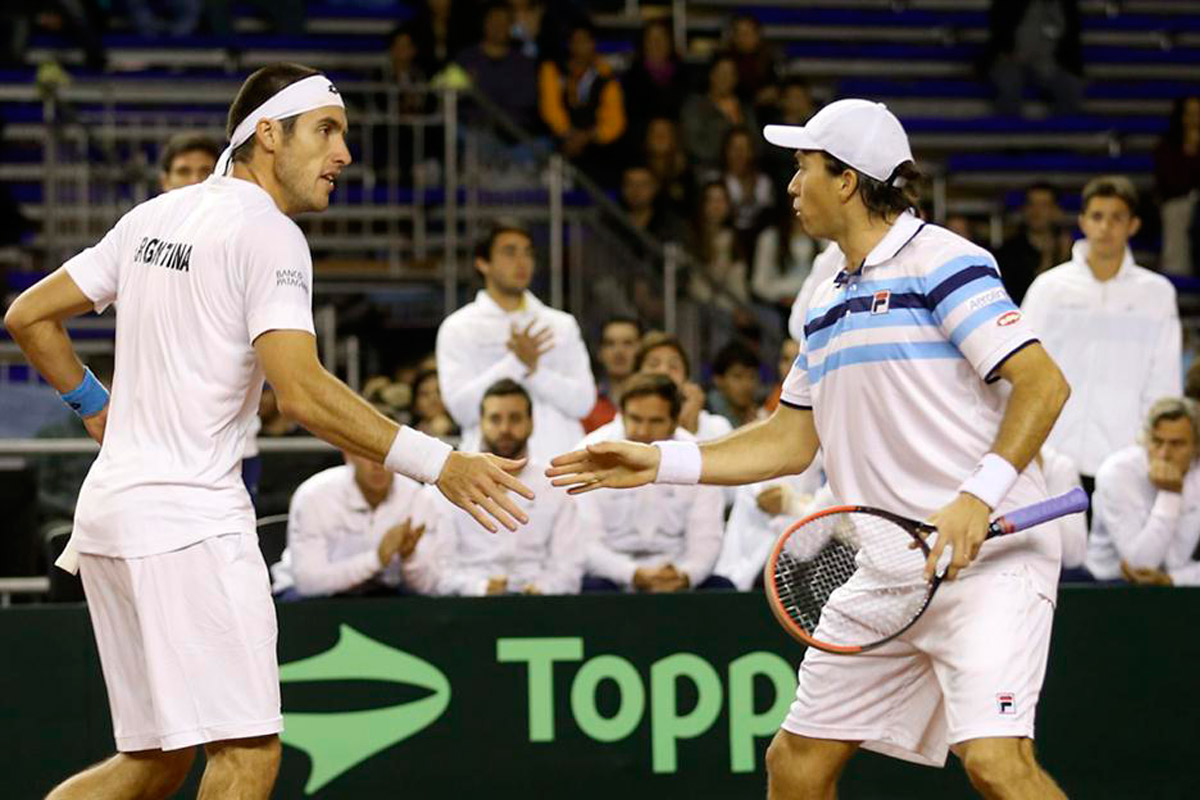 Argentina barrió a Serbia y está en semis de la Copa Davis