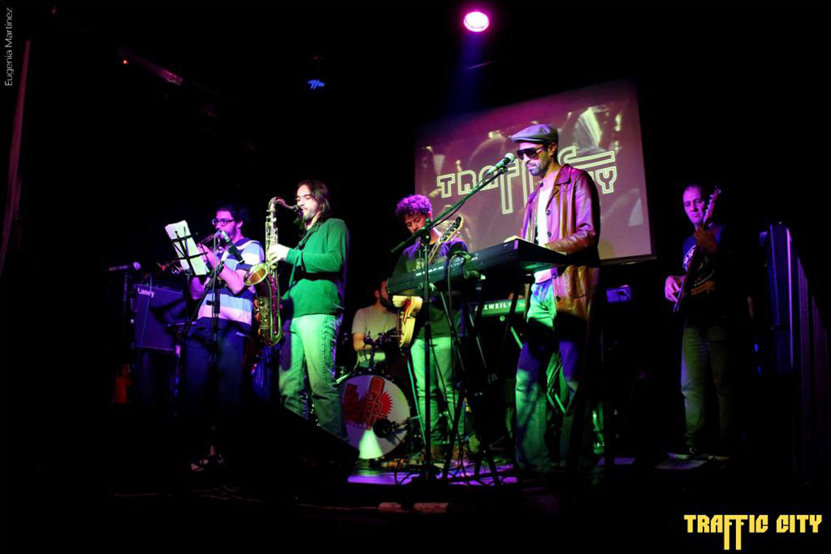 La banda Traffic City se presenta en Rosario