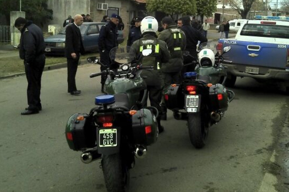 Un hombre murió por ayudar a su vecino que sufría un robo
