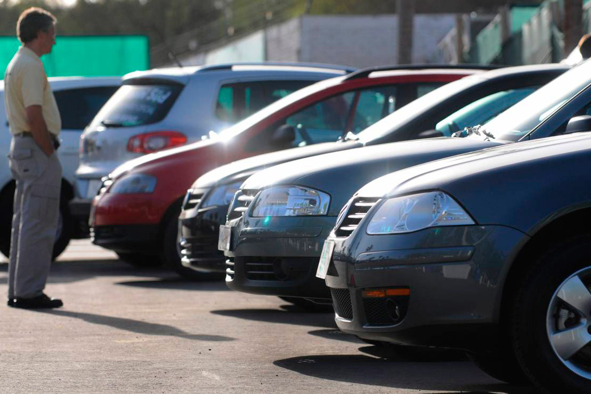 Cayó casi 12 por ciento la venta de autos usados en enero