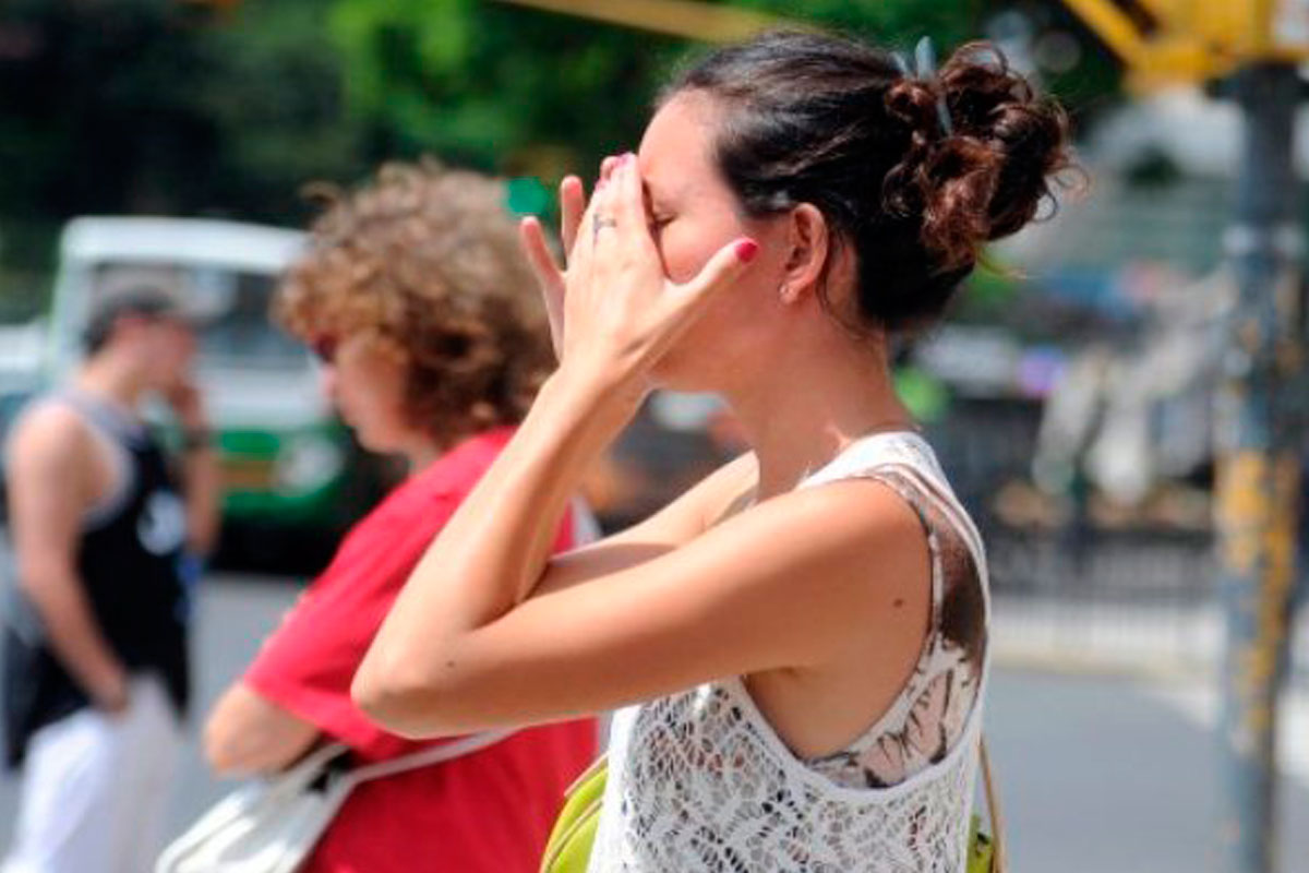 Con calor primaveral, puede caer agua en Rosario