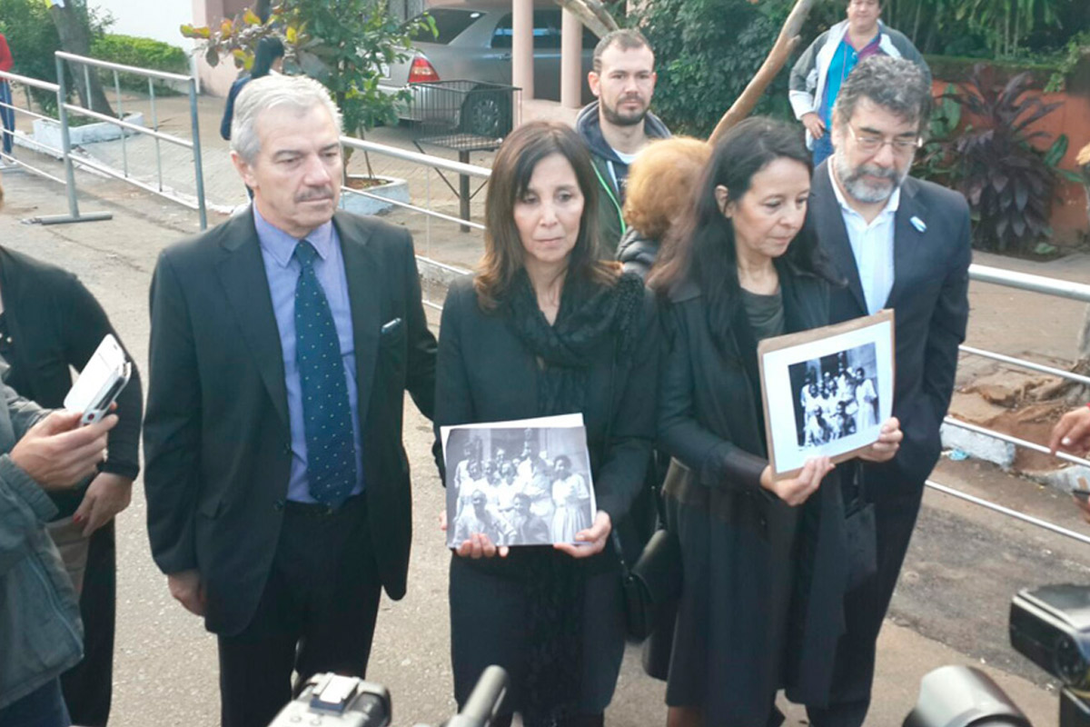 El Papa se reunió con hijas de Madre de Plaza de Mayo