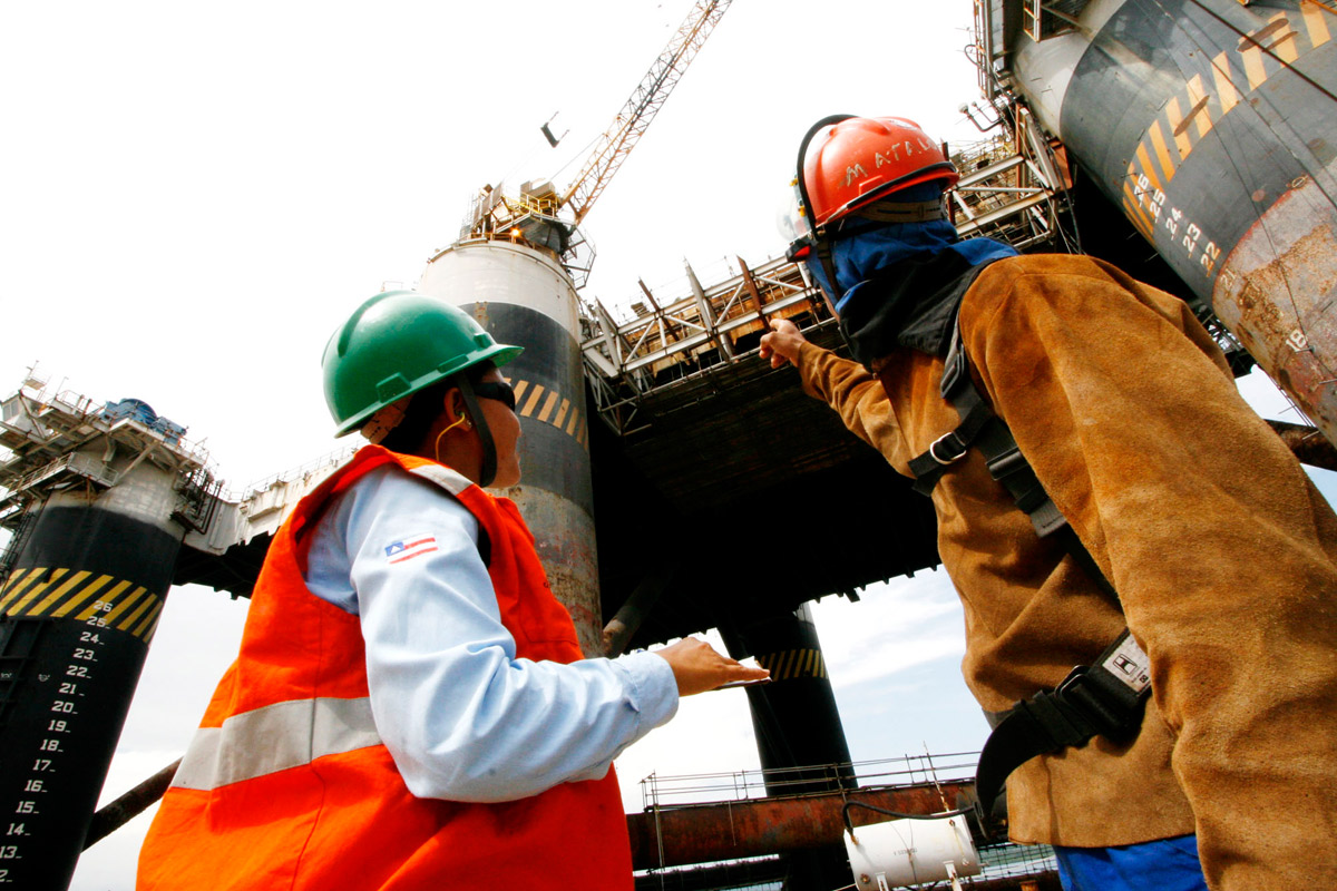 La industria creció 3% en junio, según informe privado