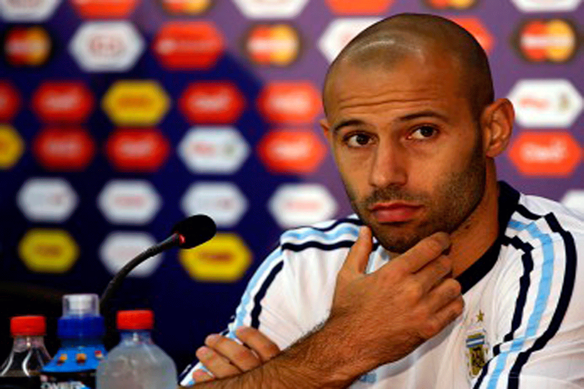 Mascherano desmintió su alejamiento de la Seleción
