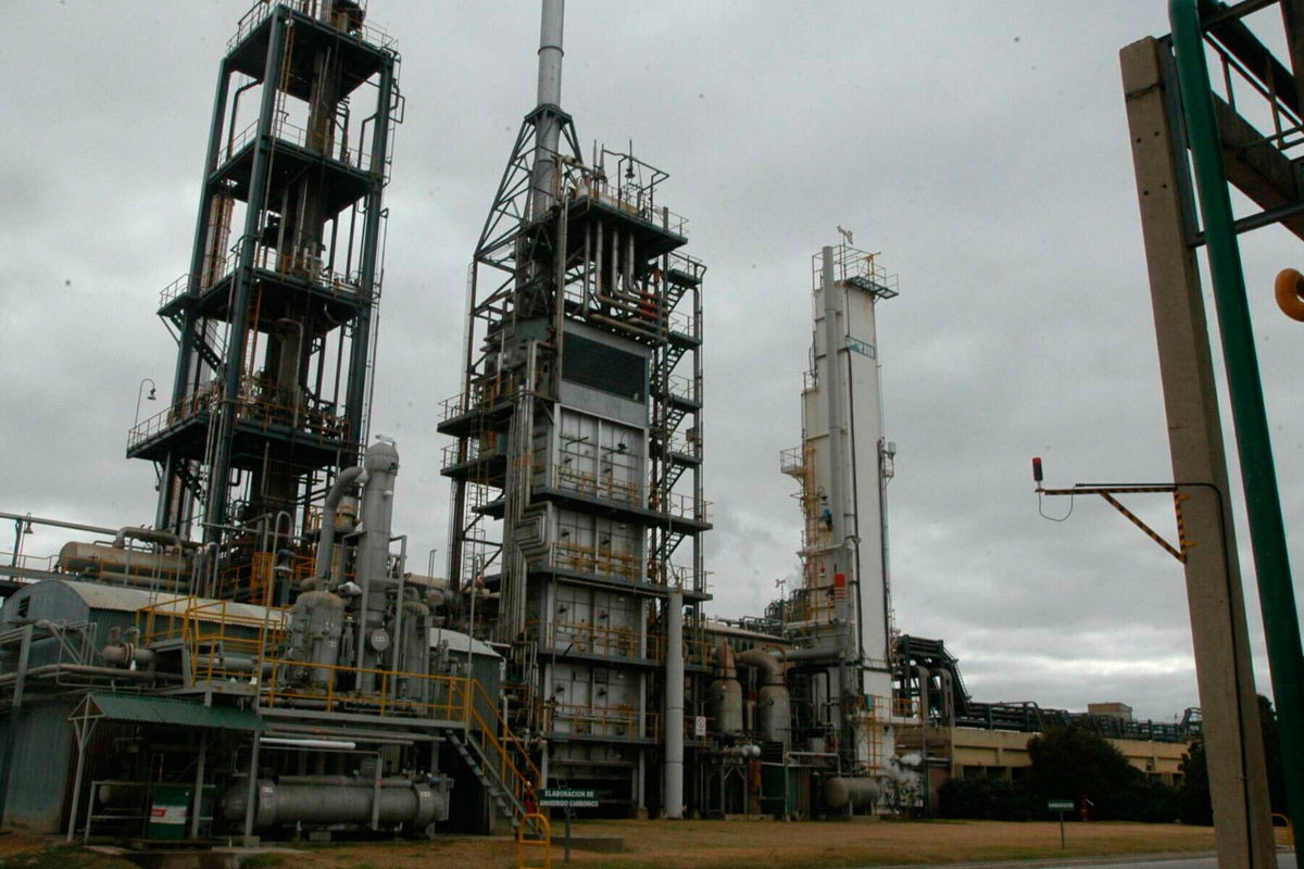 Actualizaron 27,8% químicos, petroquímicos y plásticos