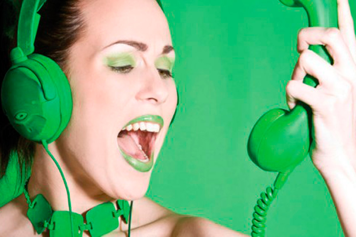 ¿Por qué es tan raro escuchar nuestra propia voz?