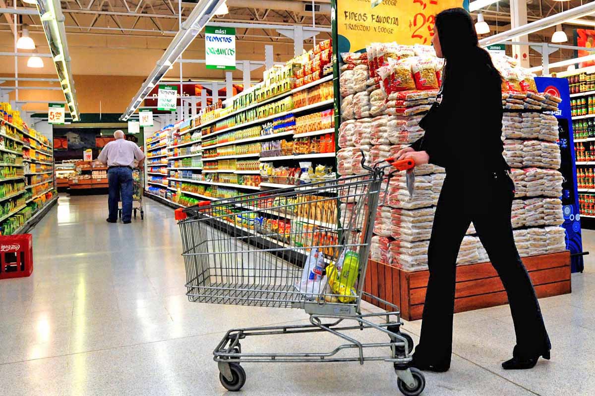 Subieron 6,6% las ventas en súper y los  precios 0,7%