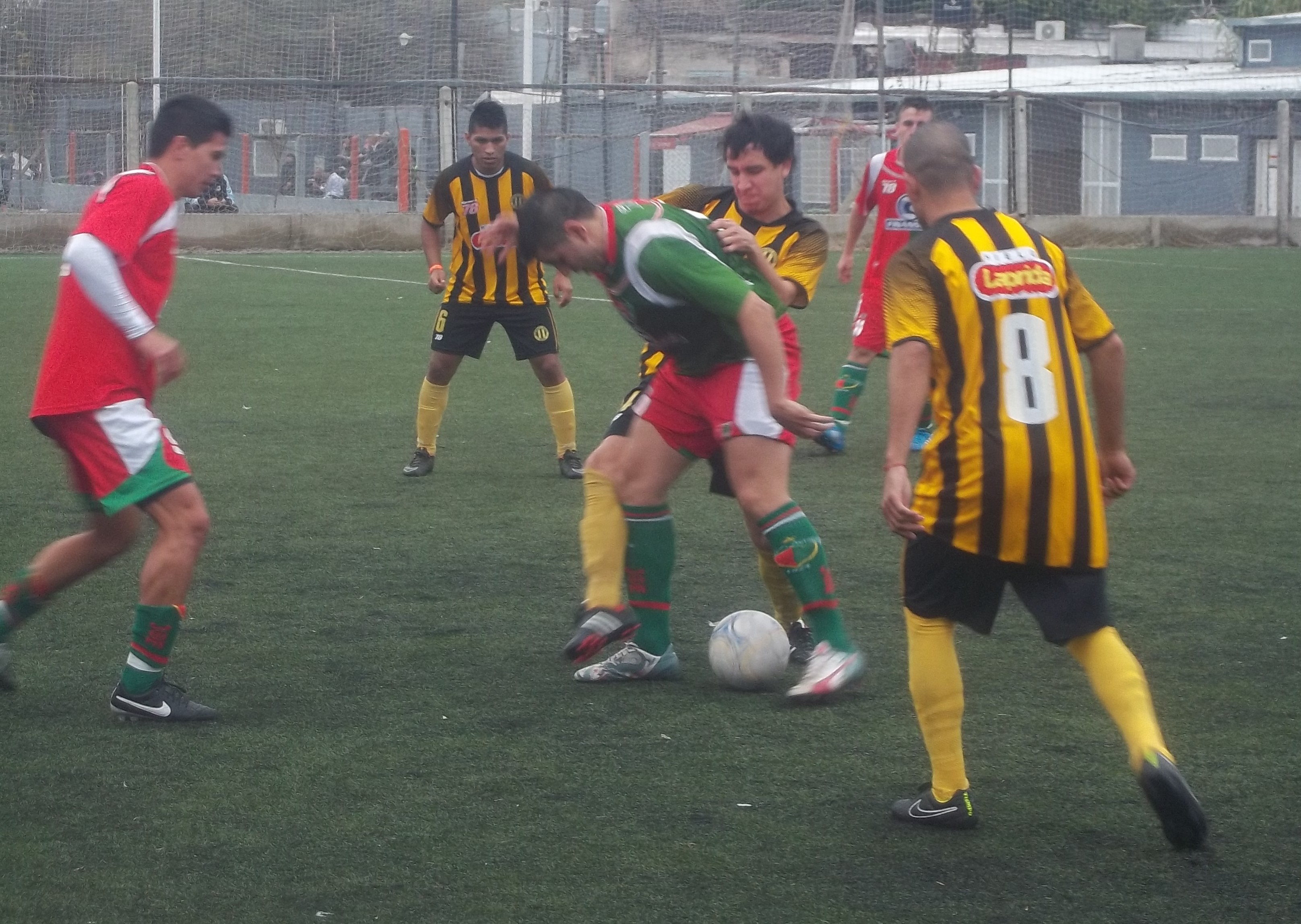 Rosarina: Oriental venció a Aguirre y se quedó con el derby