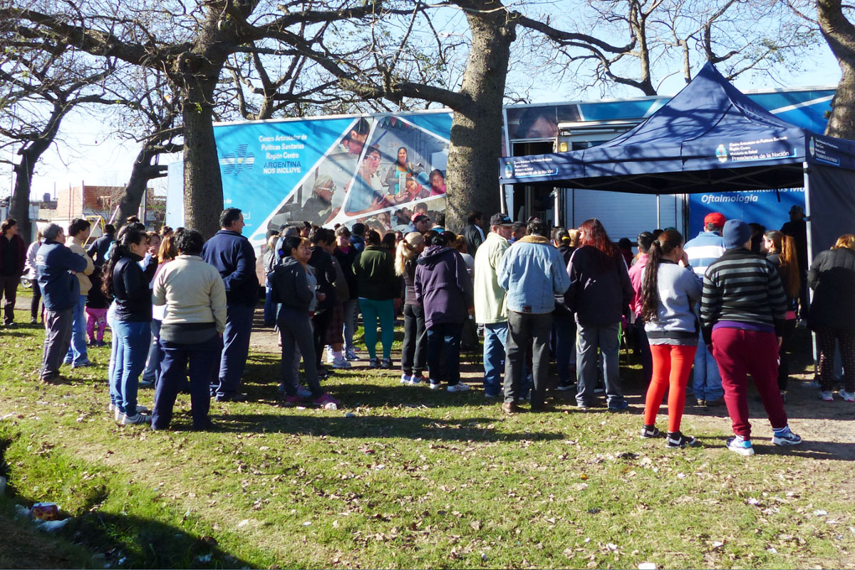 Por segunda vez el móvil sanitario está en Las Flores