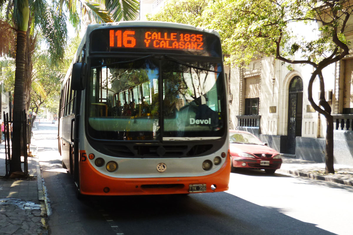 Los colectivos de La Mixta y Semtur recorren las calles