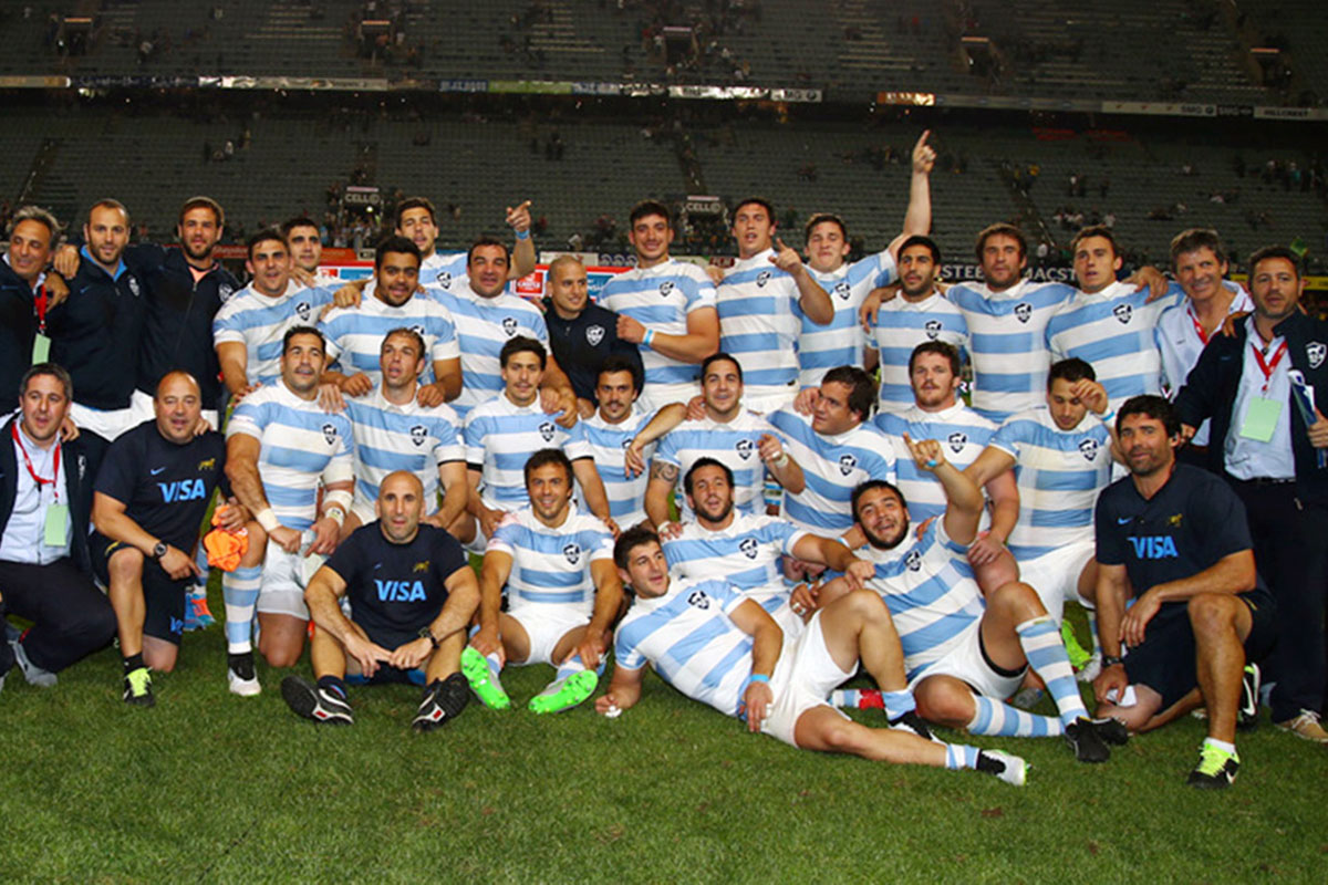 Los Pumas regresan mañana al país tras vencer a Sudáfrica
