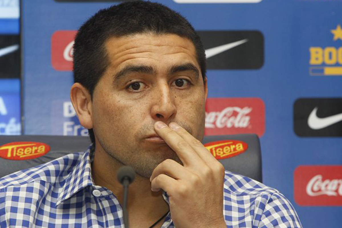 Riquelme felicitó a River y criticó a Angelici