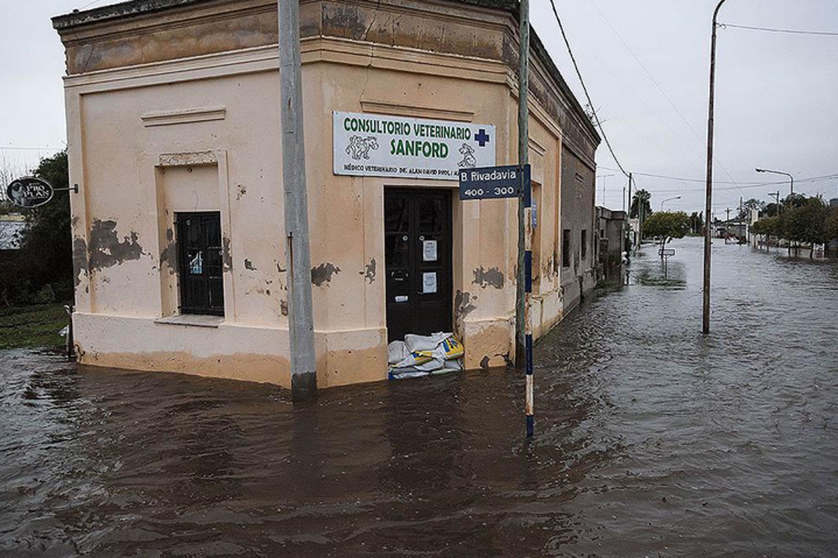 Santa Fe: aprobaron declarar la emergencia hídrica y social