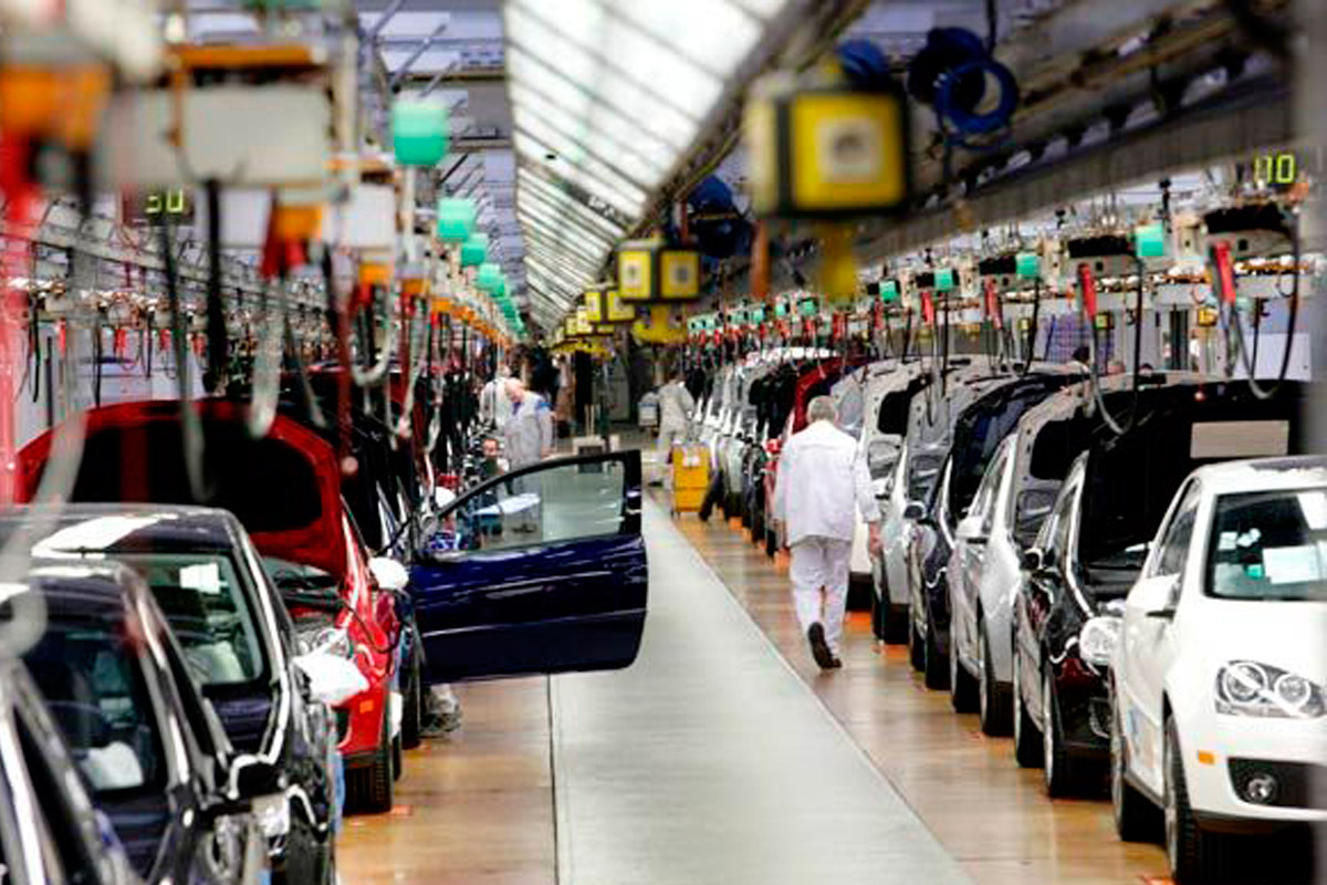 La industria registró un crecimiento del 2,4% en junio