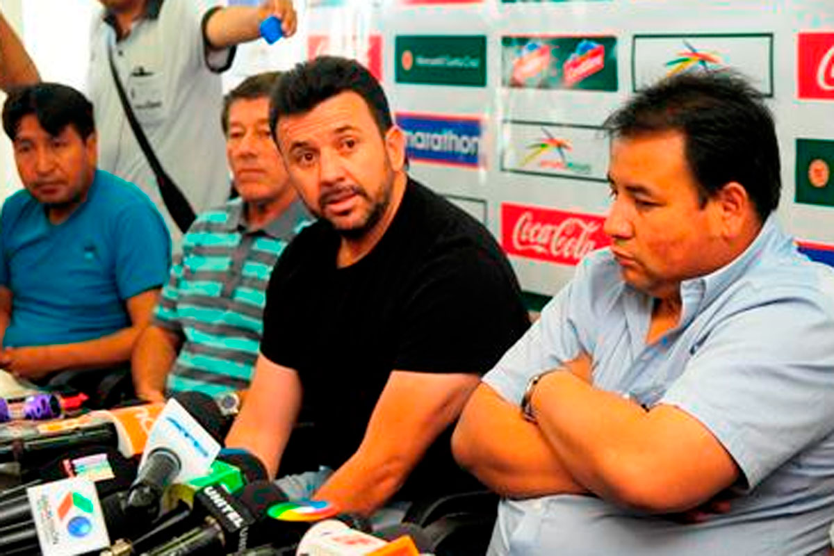 Baldivieso asumió como nuevo entrenador de Bolivia