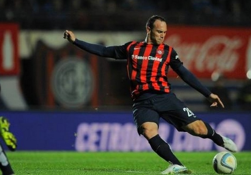 San Lorenzo juega ante Banfield, buscando la victoria