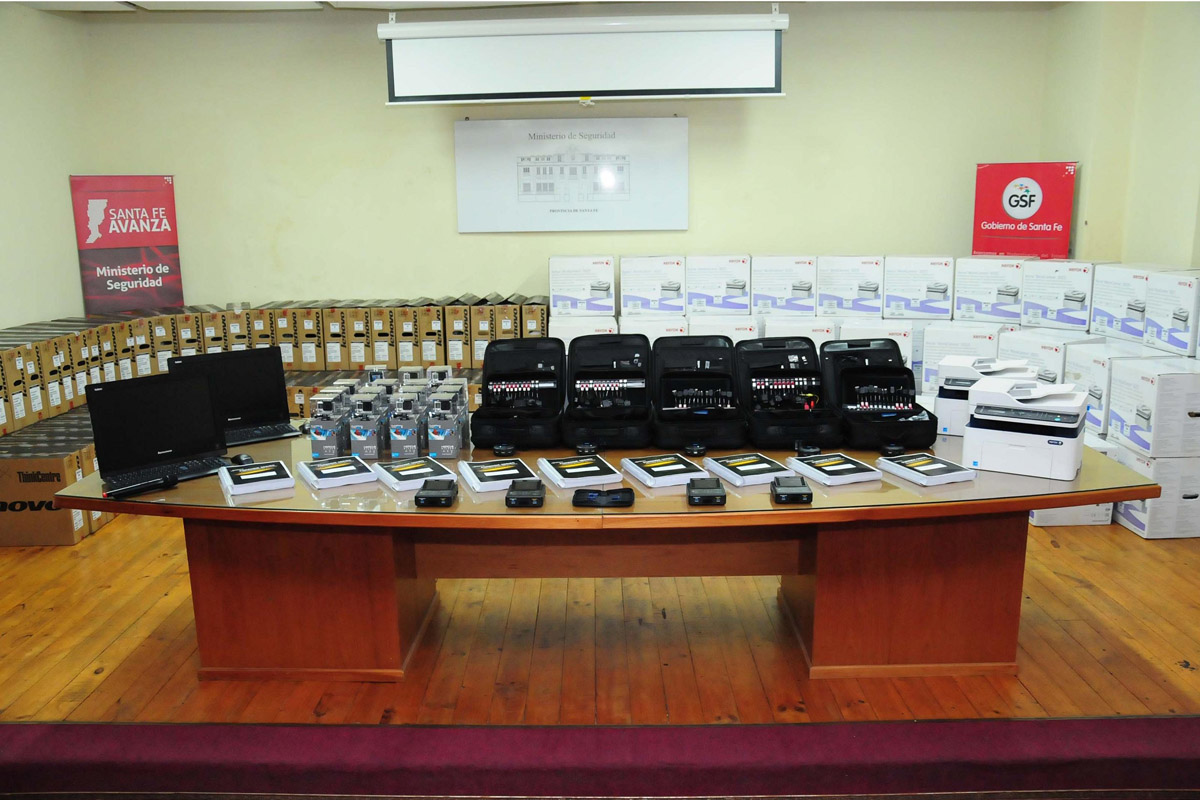 Nuevo equipamiento tecnológico para la Policía
