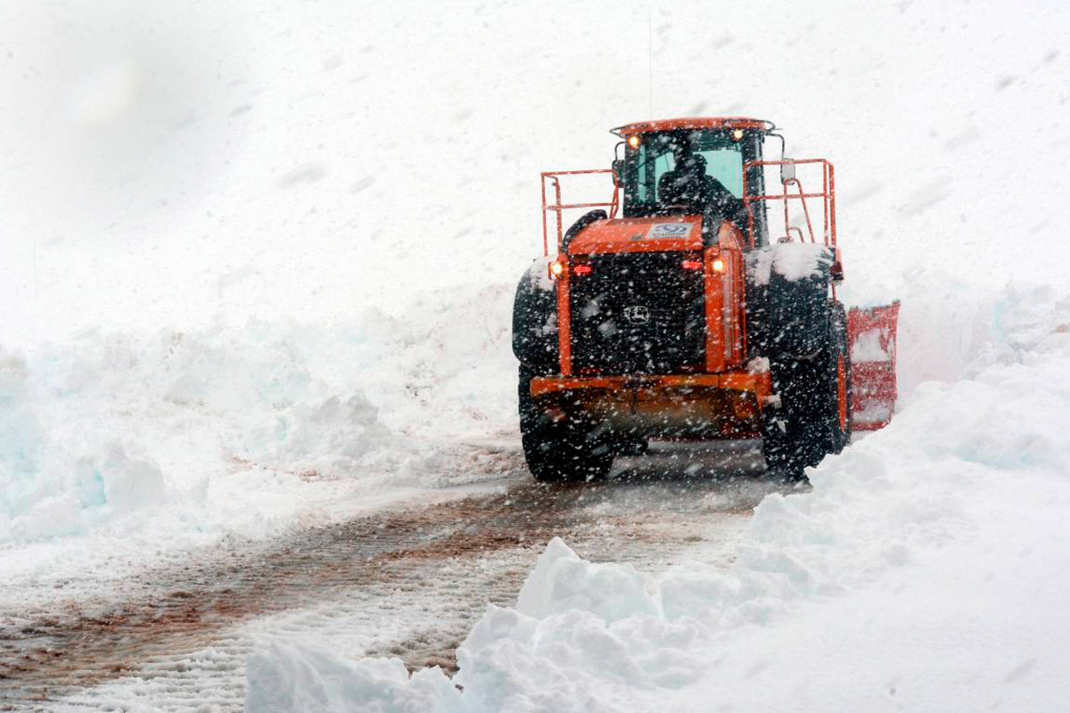 La nieve complica las PASO en la zona de alta montaña