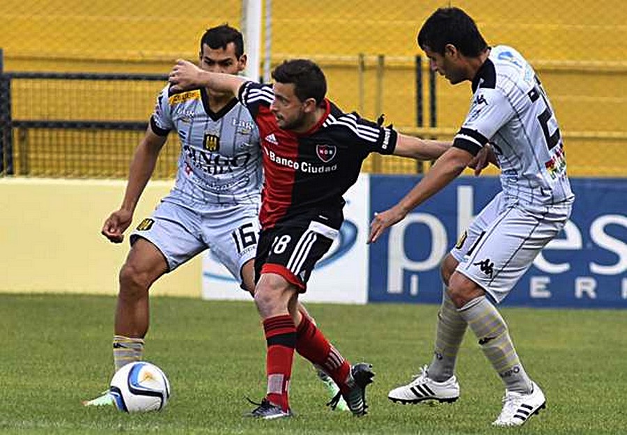 Newell’s recibe a Temperley con la necesidad de ganar