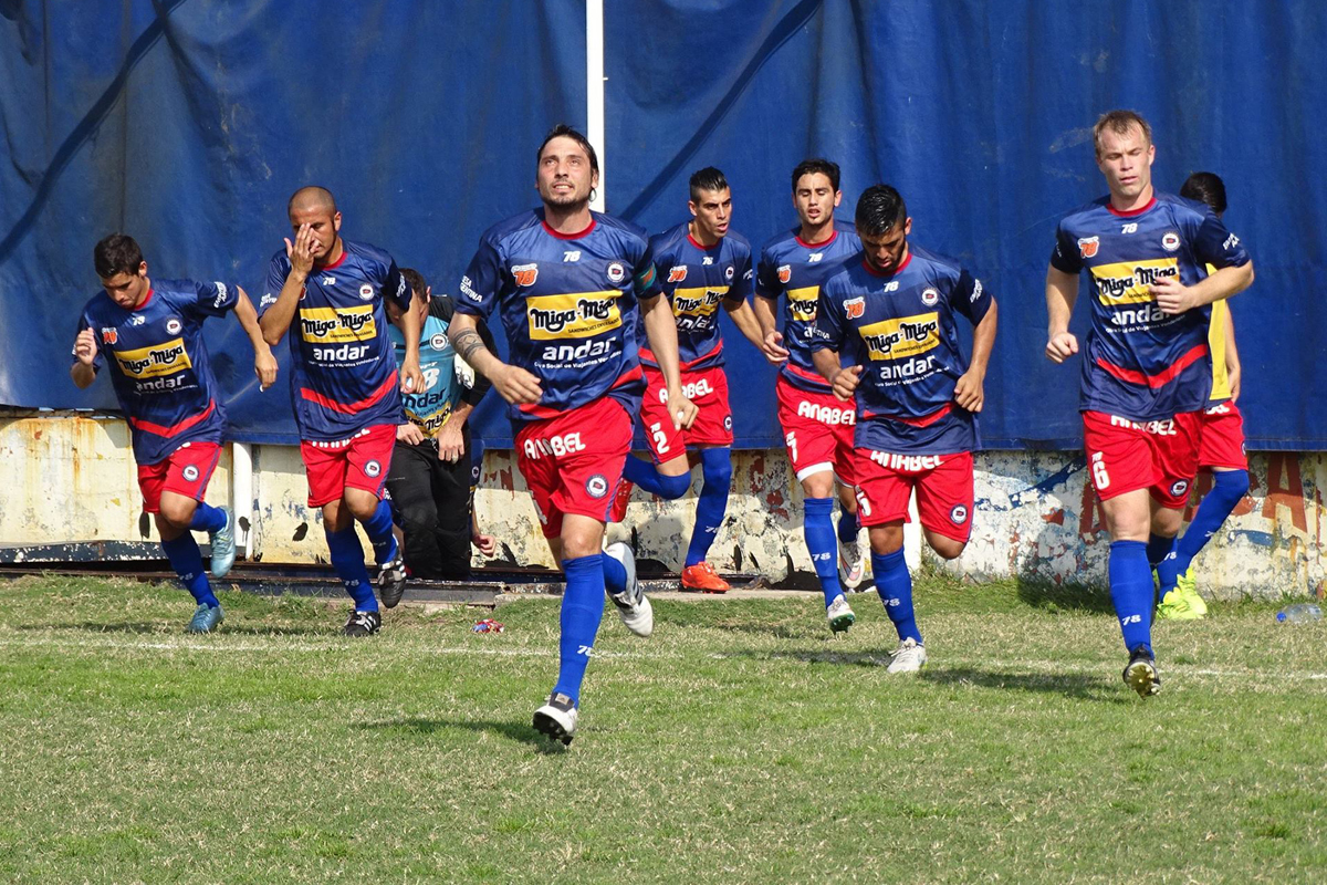 Primera C: Central Córdoba juega un partido crucial