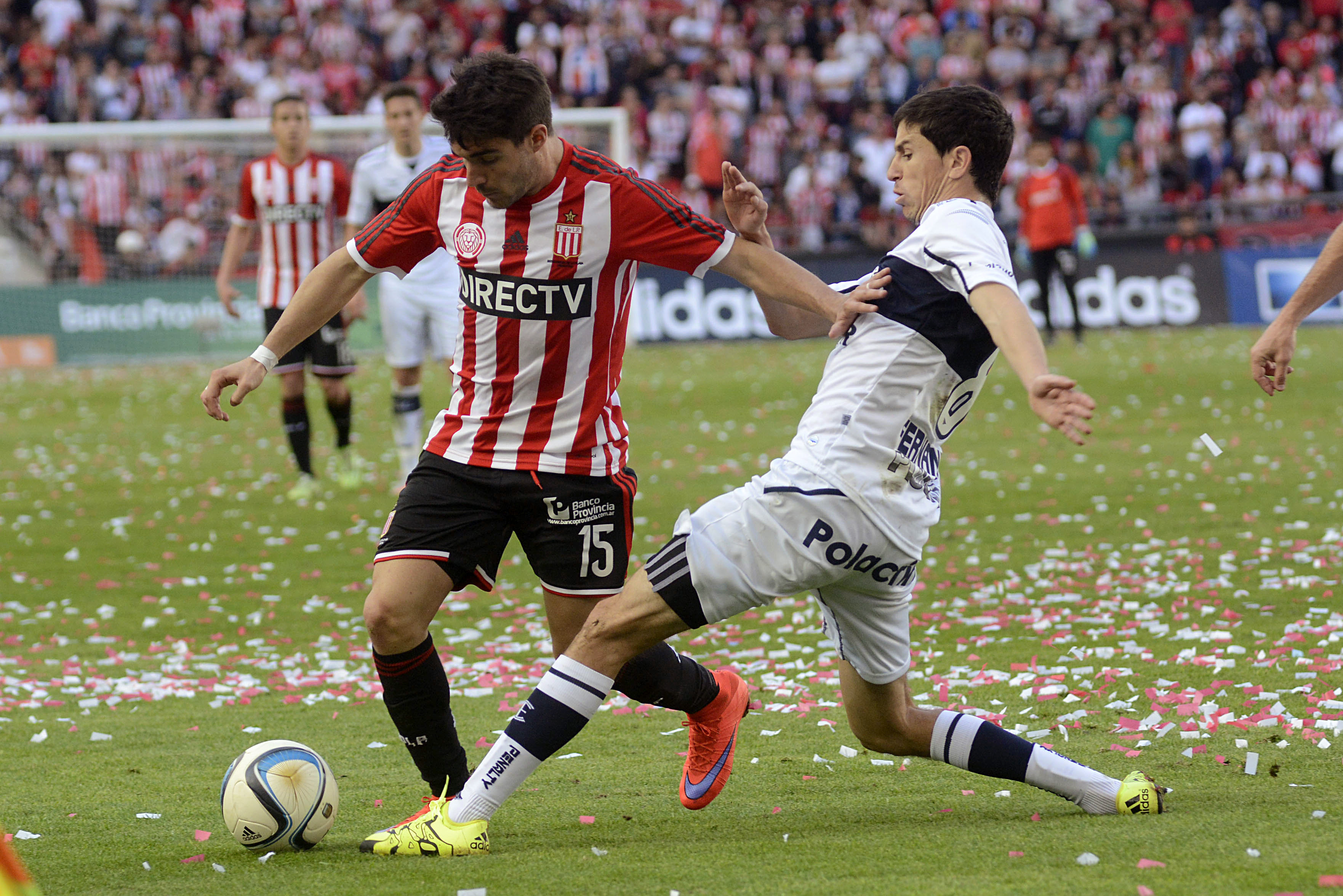 Estudiantes y Gimnasia igualaron 1 a 1