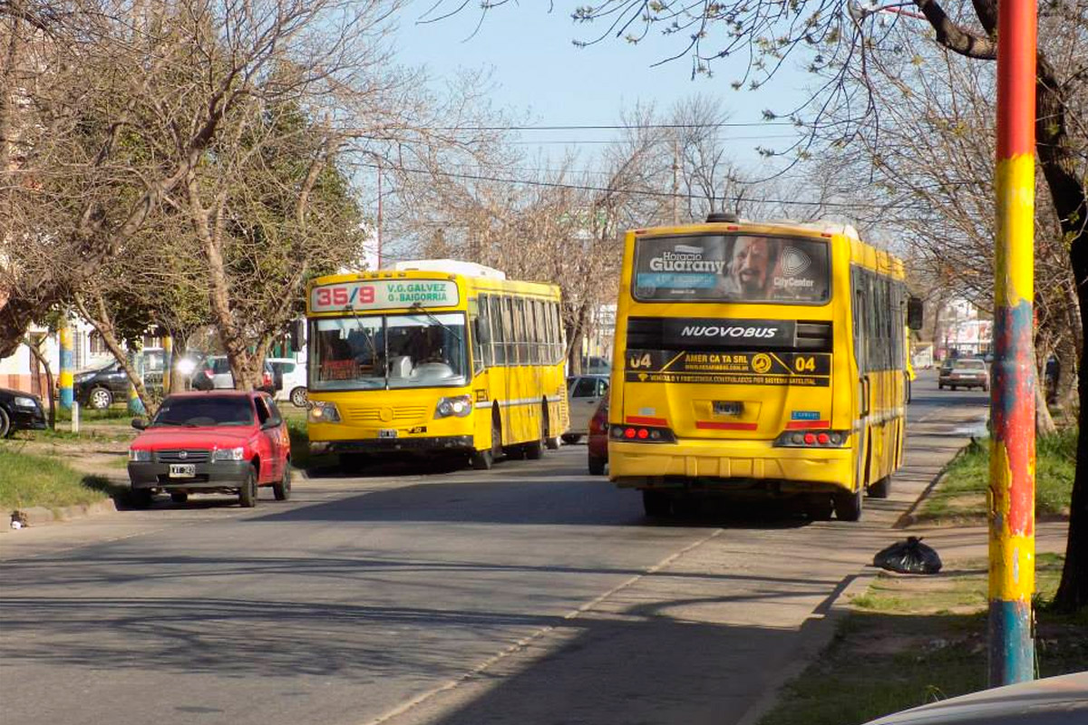 Por inseguridad, el 35/9 Verde recortó su recorrido en VGG