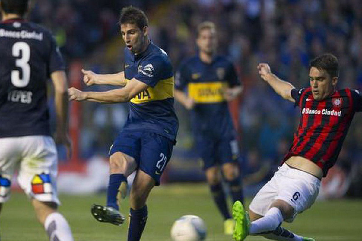 Boca enfrenta a Banfield para consolidarse en la punta