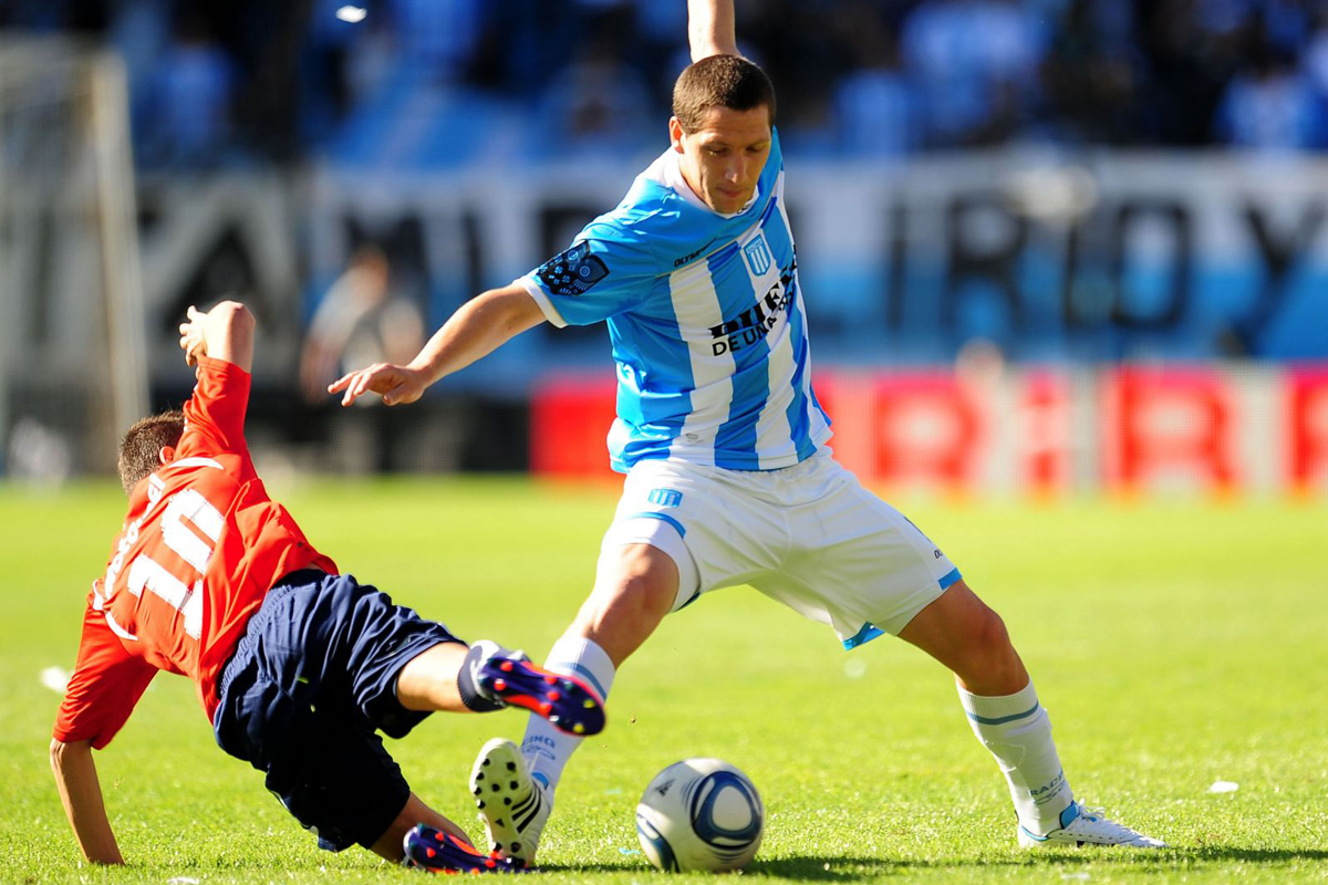 Racing visita a Independiente con la urgencia de ganar