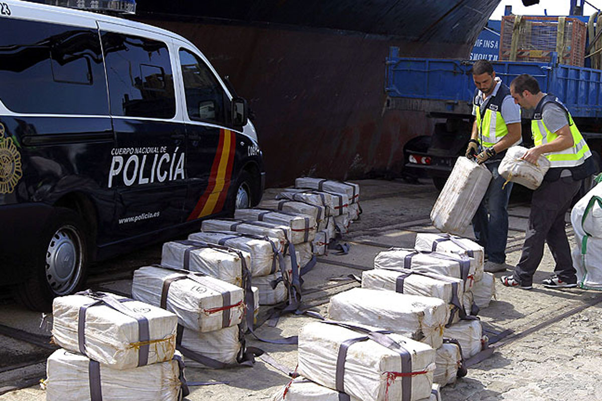 Tres argentinos detenidos en España por narcotráfico