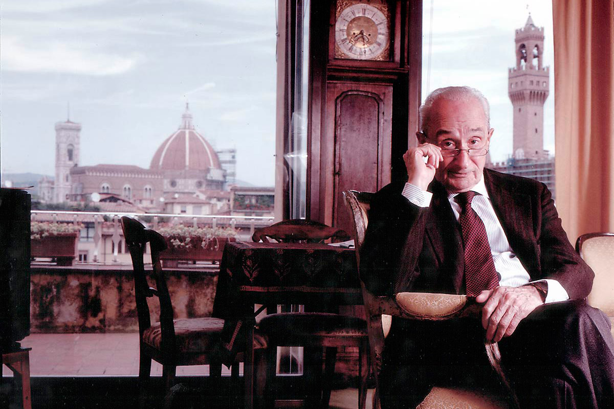Giovanni Sartori tildó de «farsante» al Papa Francisco