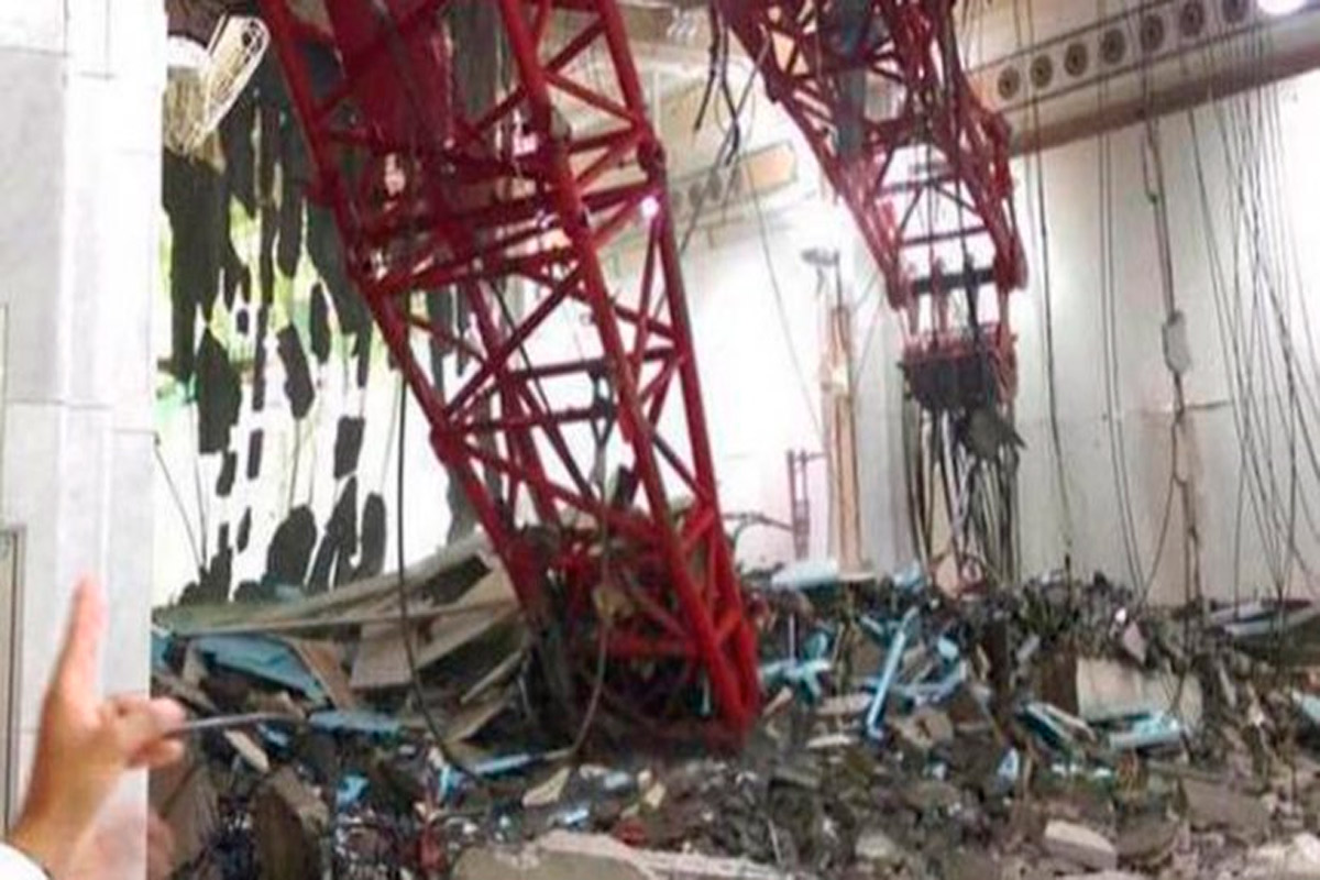 Al menos 87 muertos al desplomarse una grúa