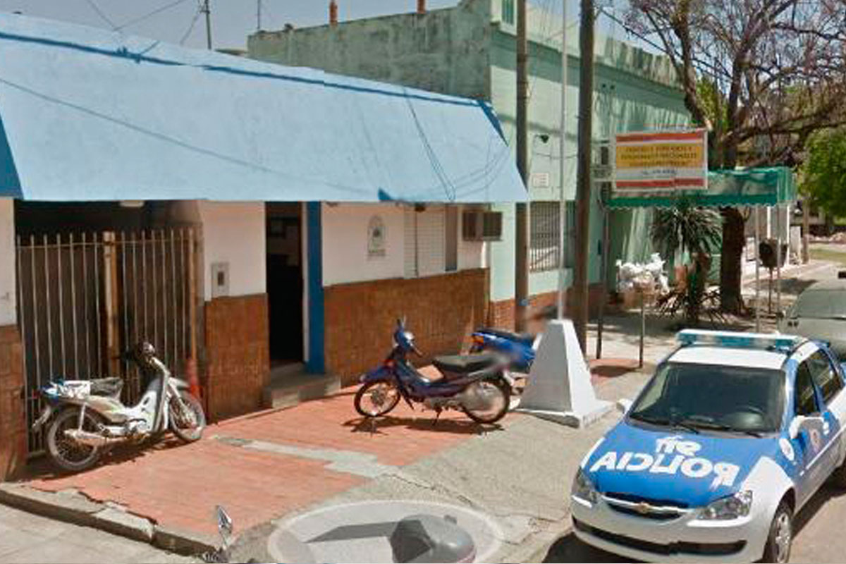 “El disparo lo realizó un policía con un arma antitumulto”
