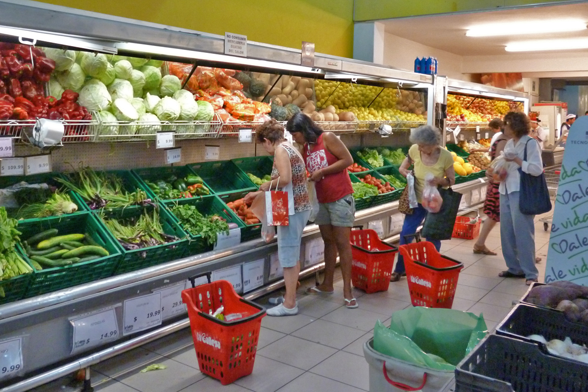 Aumentan las ventas un 10,4% y un 21% en super y shoppings