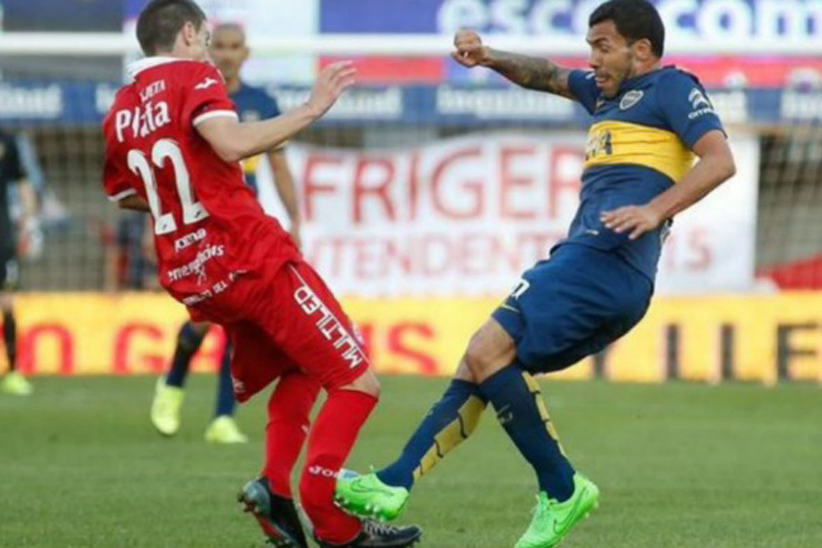 No sancionarán a Tevez de oficio por la quebradura a Ham