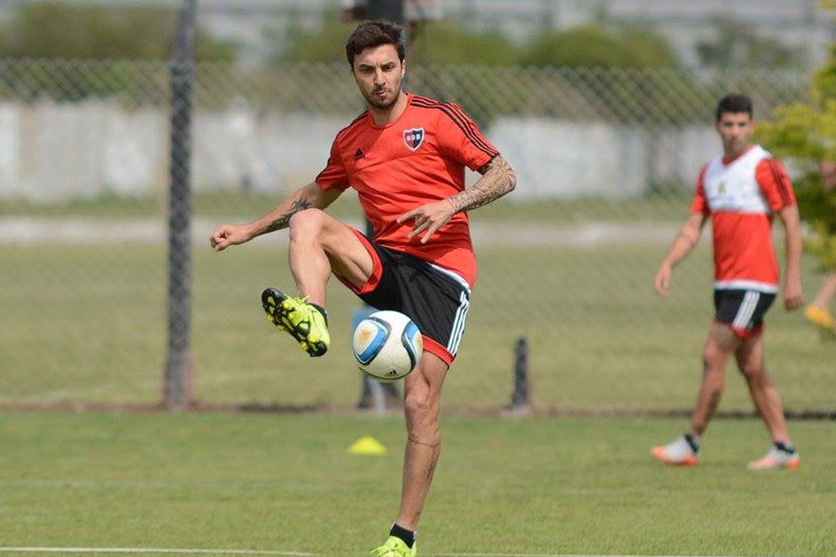 Newell’s: Nacho Scocco sería titular ante Nueva Chicago