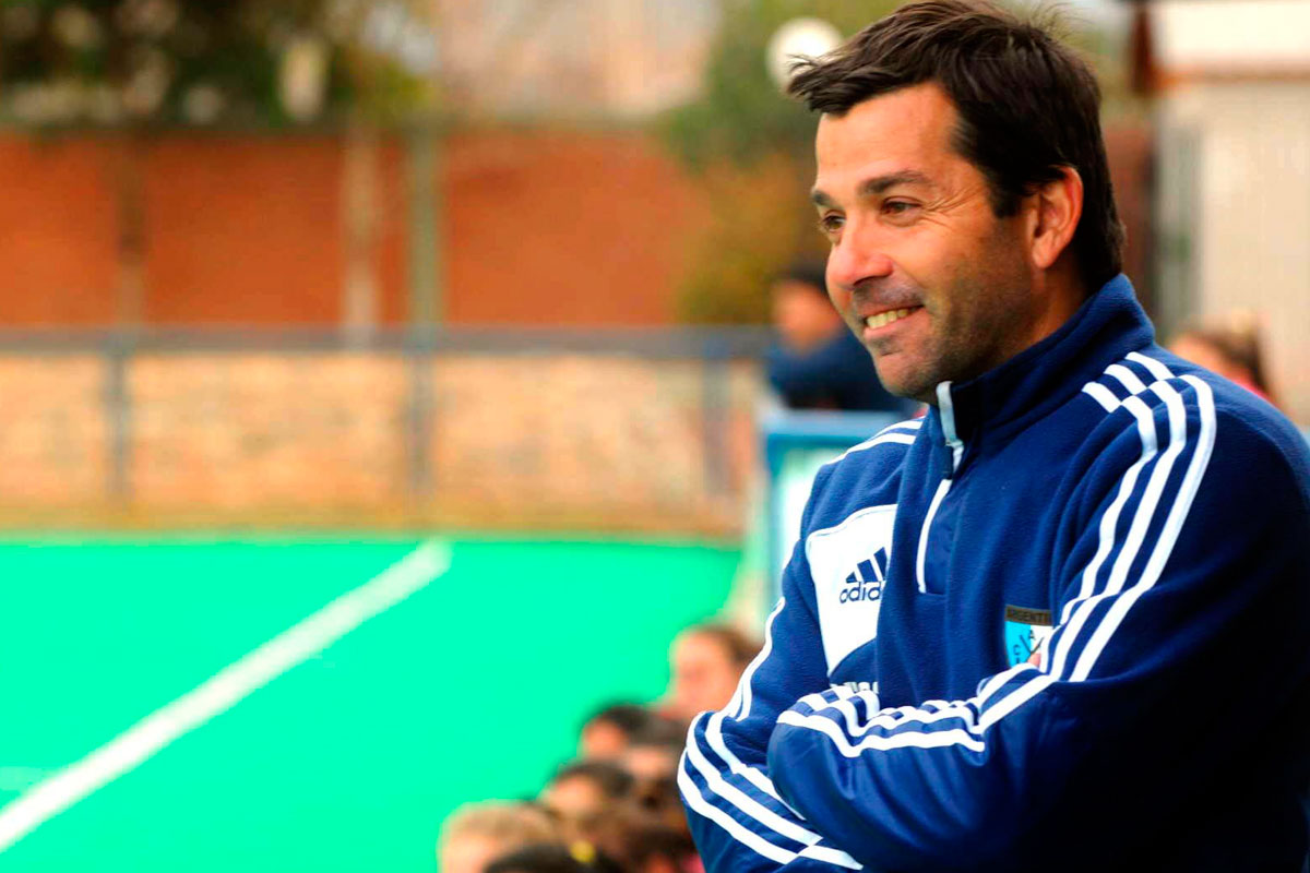 Capurro dejó de ser el entrenador de Las Leonas