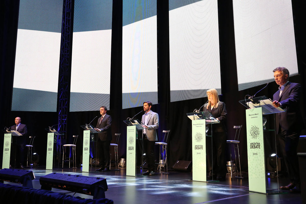 Sin Scioli, se desarrolló el debate presidencial en la UBA