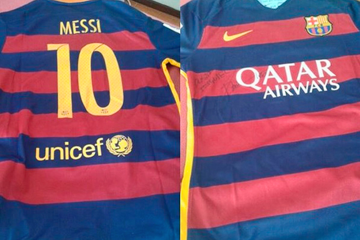 Messi le envió una camiseta dedicada a Ezequiel Ham