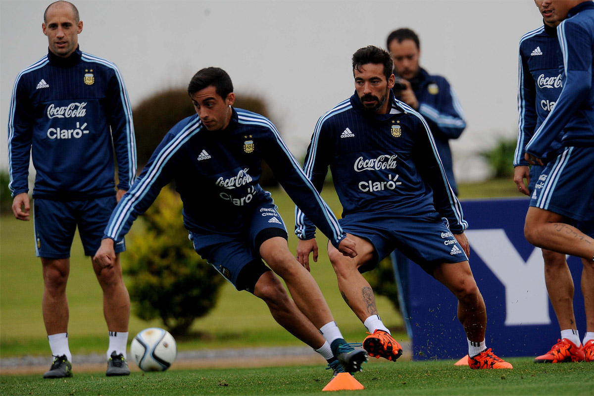 Practicó la selección con el Kun Agüero diferenciado