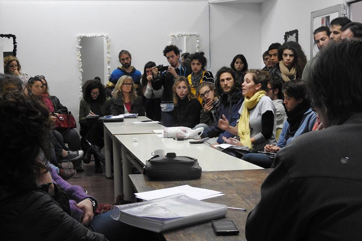 Humanidades vuelve a clase pero no en el edificio nuevo