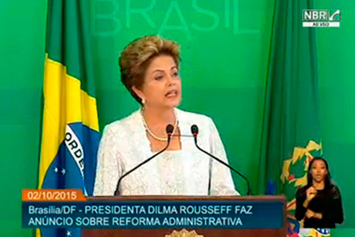 Rousseff reformó el gabinete y eliminó ocho ministerios