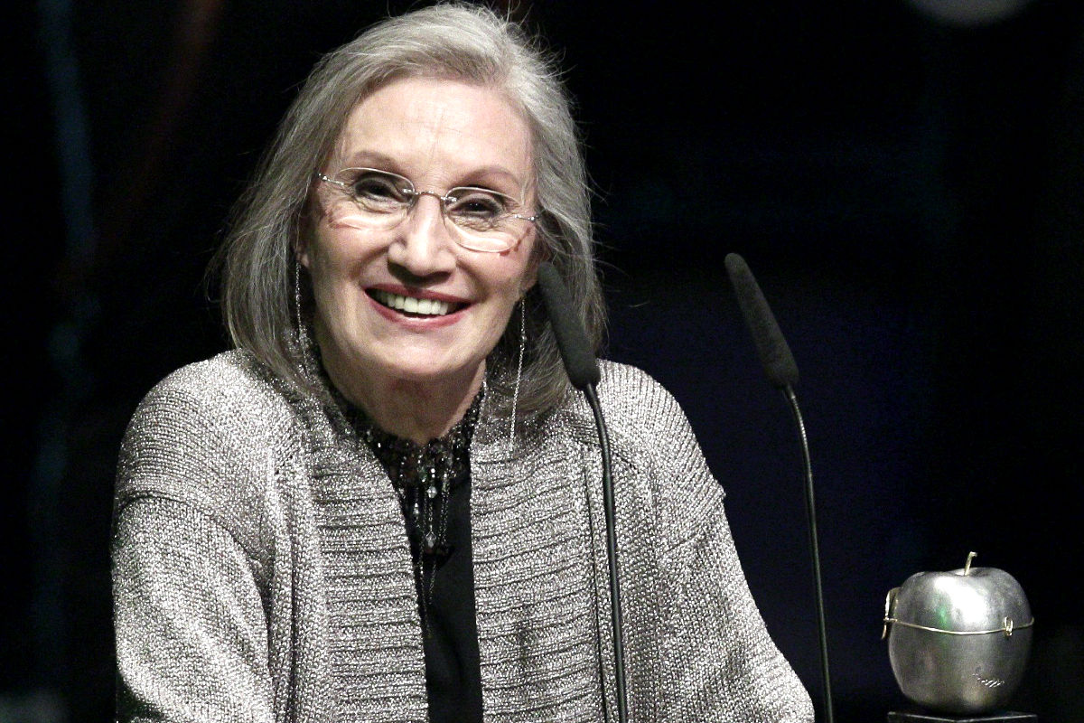 Murió Ana Diosdado, autora de la serie Anillos de oro