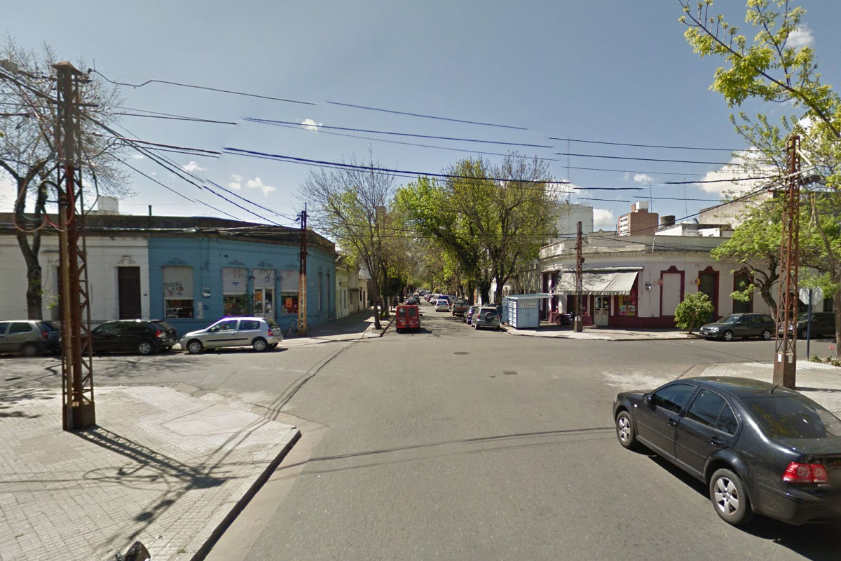 No encontraron nada en el negocio y lo llevaron a la casa