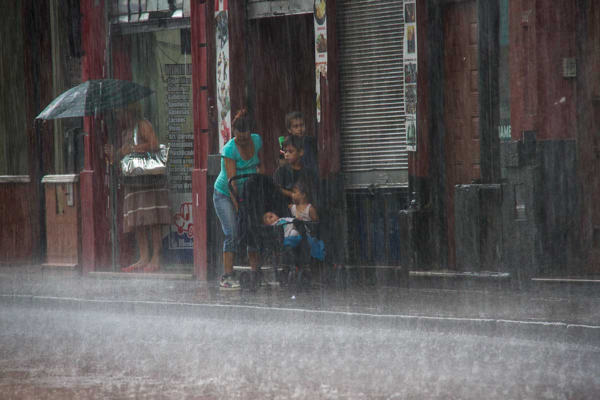 Renuevan alerta: posibles vientos y lluvias fuertes