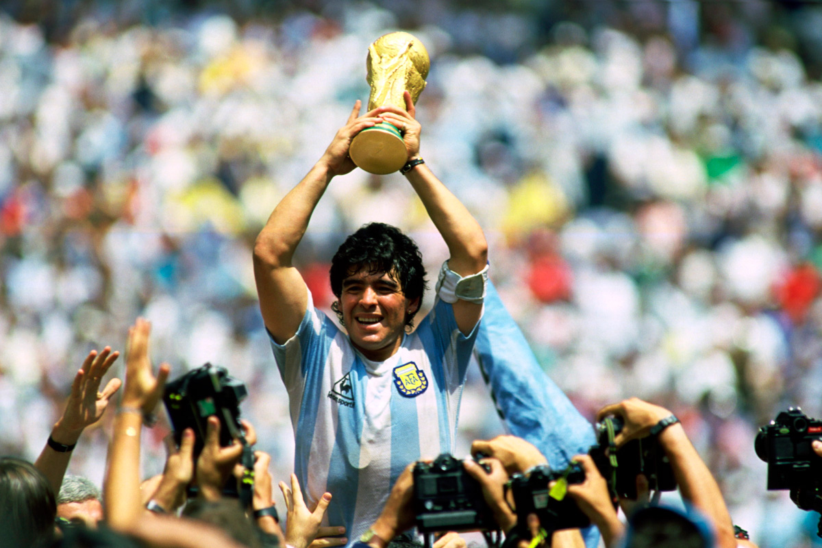 El «10» a los 55: ¡Feliz cumple Diego Armando Maradona!