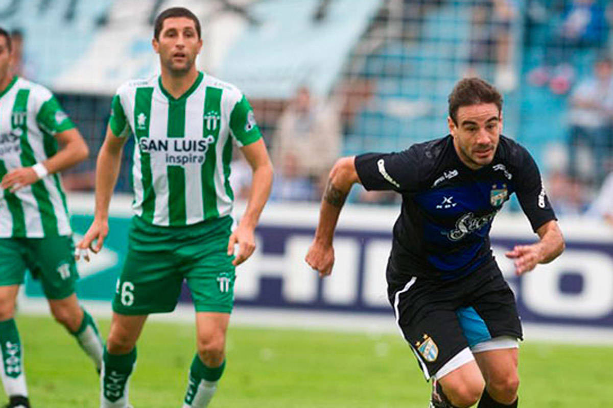 Atlético Tucumán igualó y es puntero de la B Nacional