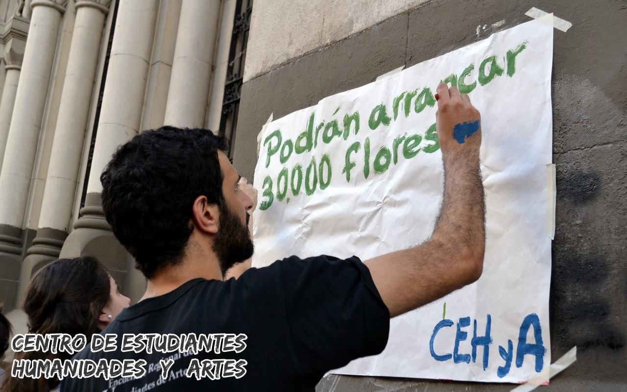 La respuesta de los estudiantes a las pintadas discriminatorias