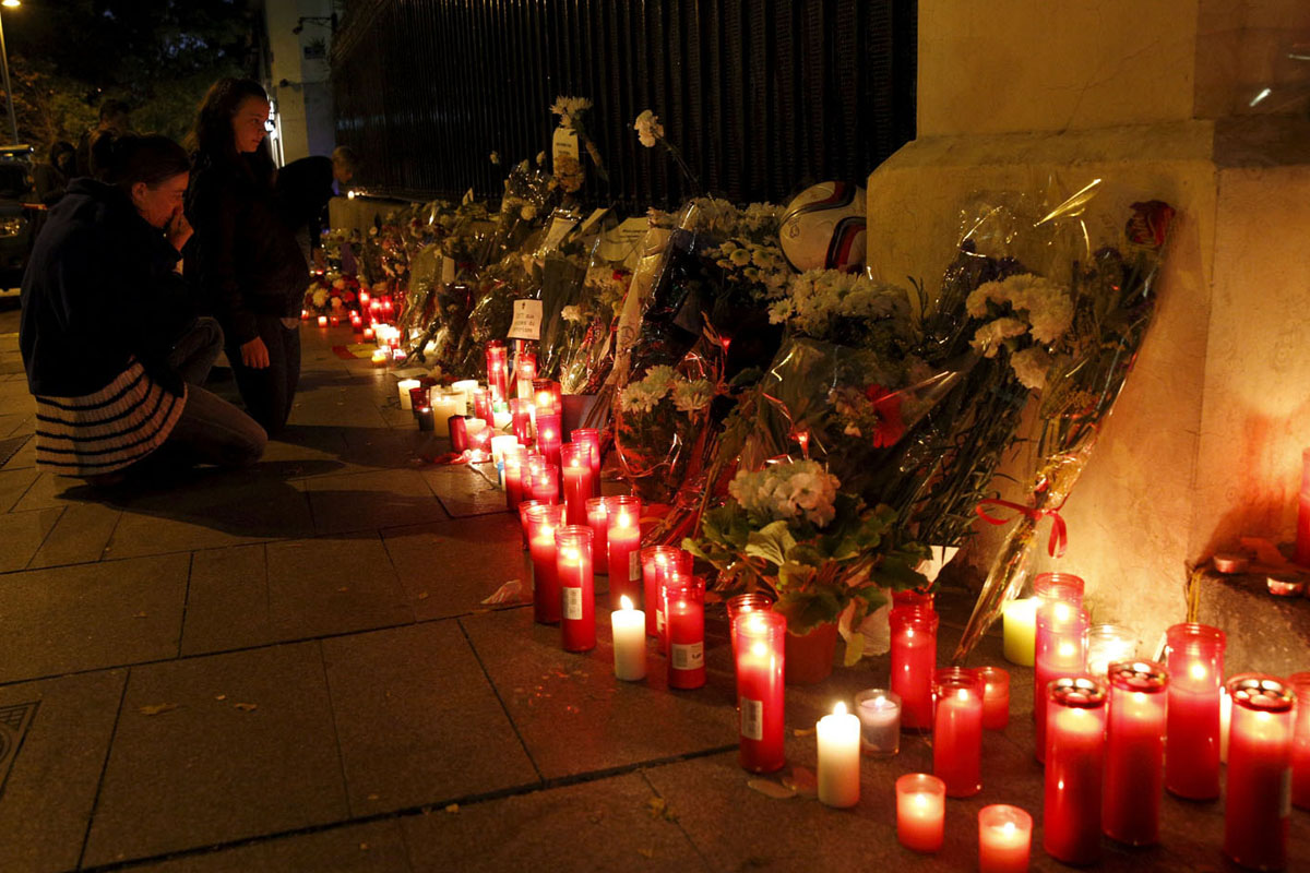 Suman 132 los muertos por los ataques en París